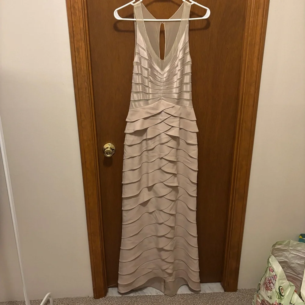 XSCAPE by Joanna Chen Floor Length dress - Picture 2 of 10